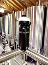 Lade das Bild in den Galerie-Viewer, Hoppebräu X Specialized Trinkflasche