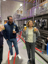 Lade das Bild in den Galerie-Viewer, Hoppebräu X Weihenstephaner Wet Hop Pils