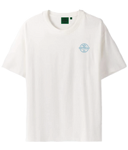 Lade das Bild in den Galerie-Viewer, T-Shirt ruhige Kugel

